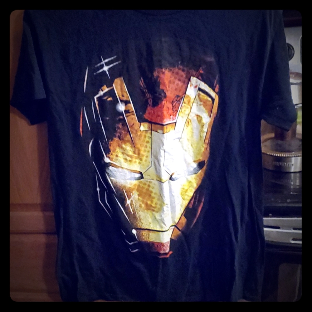 Black t-shirts